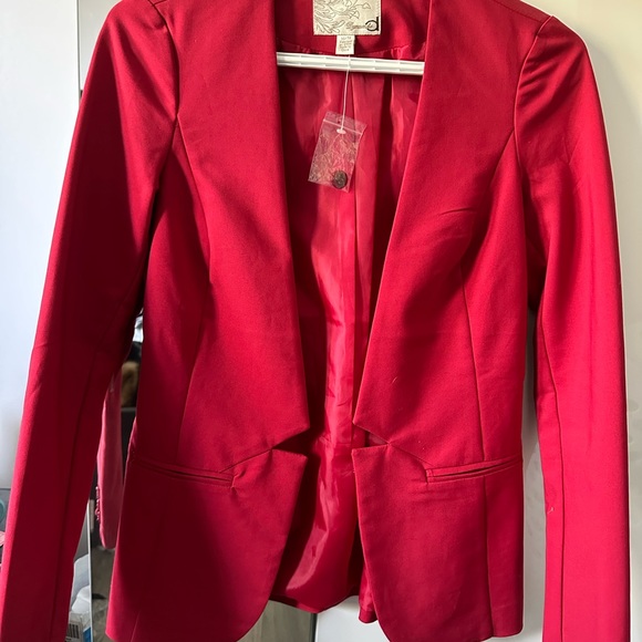 Brand new red blazer - Picture 2 of 2